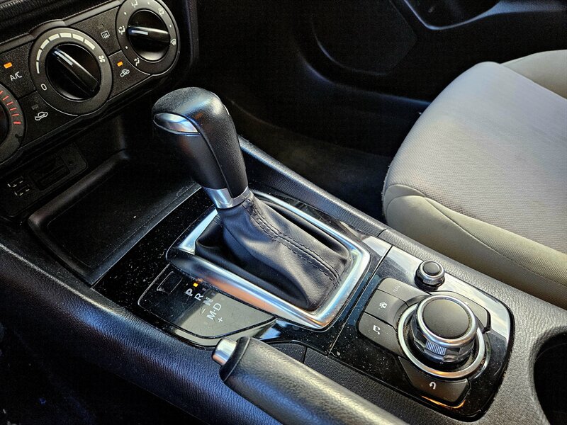 2015 Mazda Mazda3 i Sport - Photo 24 - Hillsboro, OR 97124