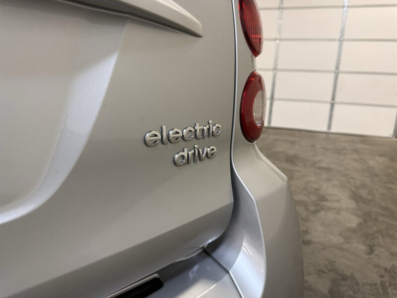 2015 Smart fortwo electric drive   - Photo 8 - Hillsboro, OR 97124