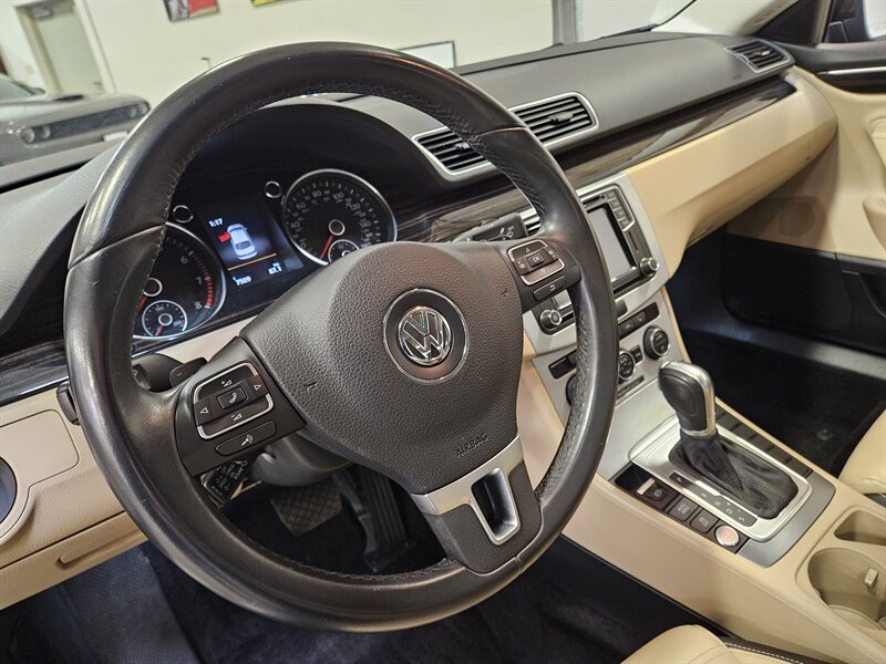 2017 Volkswagen CC 2.0T R-Line Executive PZE - Photo 25 - Hillsboro, OR 97124