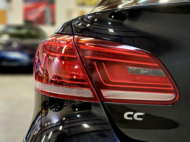 2017 Volkswagen CC 2.0T R-Line Executive PZE - Photo 15 - Hillsboro, OR 97124