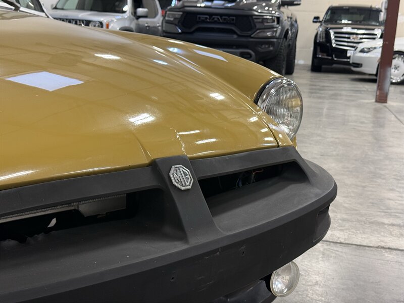 1976 MG MGB Convertible - Photo 16 - Hillsboro, OR 97124