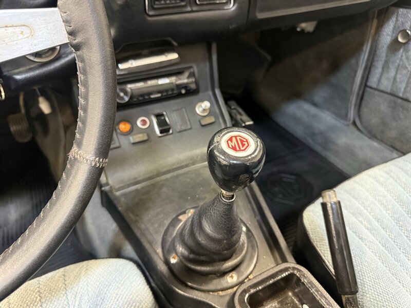1976 MG MGB Convertible - Photo 28 - Hillsboro, OR 97124
