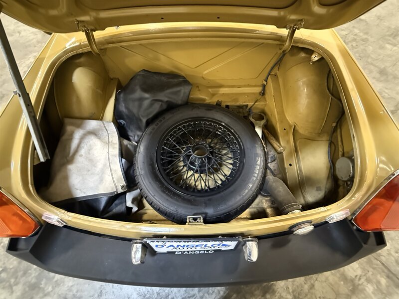 1976 MG MGB Convertible - Photo 31 - Hillsboro, OR 97124
