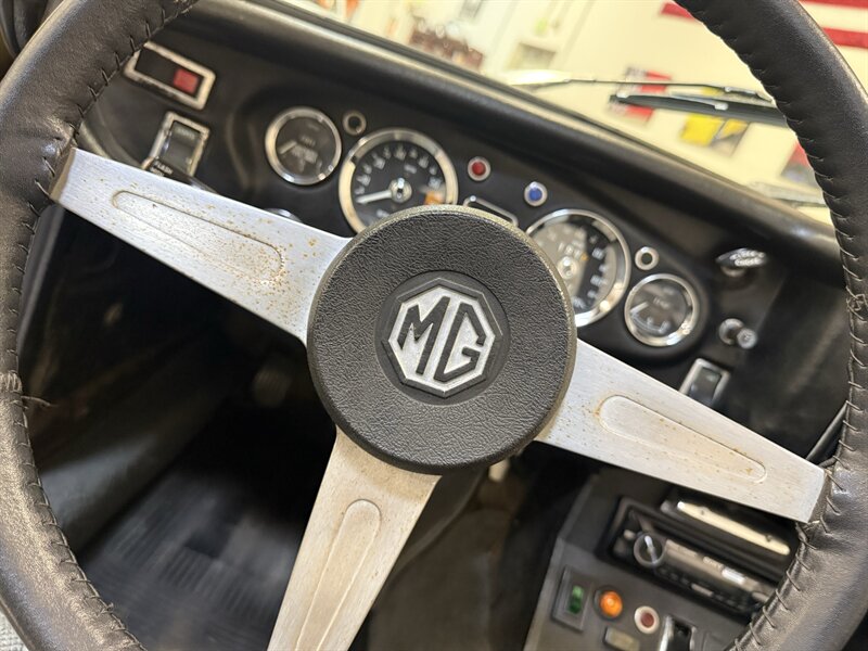 1976 MG MGB Convertible - Photo 23 - Hillsboro, OR 97124