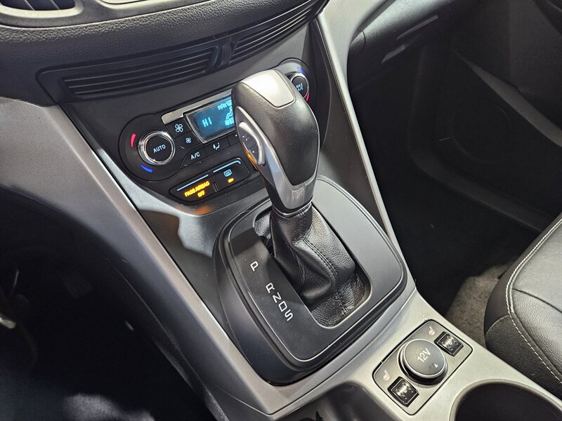 2016 Ford Escape SE   - Photo 25 - Hillsboro, OR 97124