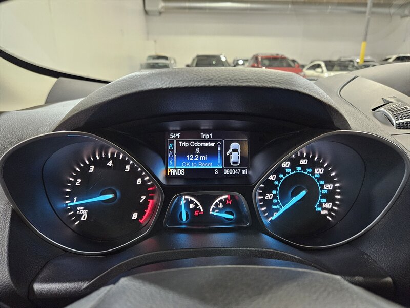 2016 Ford Escape SE   - Photo 21 - Hillsboro, OR 97124