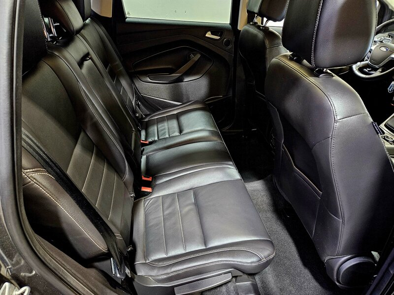 2016 Ford Escape SE   - Photo 34 - Hillsboro, OR 97124