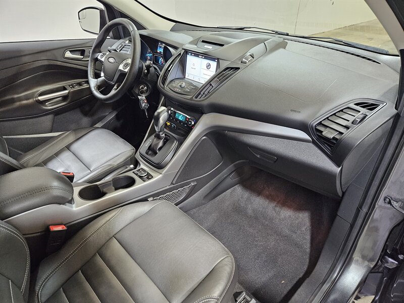 2016 Ford Escape SE   - Photo 12 - Hillsboro, OR 97124