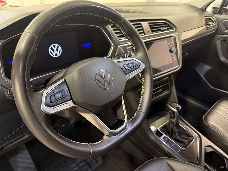 2022 Volkswagen Tiguan SE   - Photo 19 - Hillsboro, OR 97124