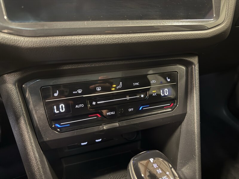 2022 Volkswagen Tiguan SE   - Photo 25 - Hillsboro, OR 97124