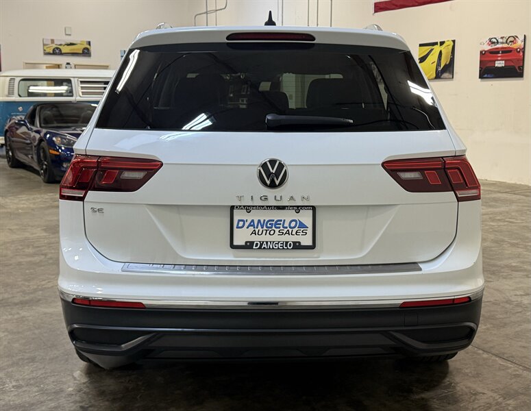 2022 Volkswagen Tiguan SE   - Photo 6 - Hillsboro, OR 97124