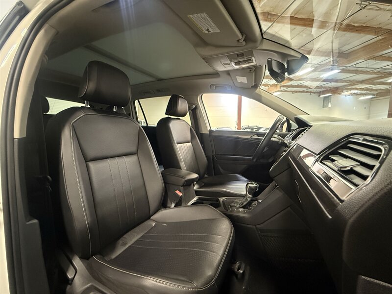 2022 Volkswagen Tiguan SE   - Photo 12 - Hillsboro, OR 97124