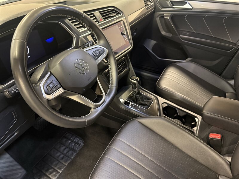 2022 Volkswagen Tiguan SE   - Photo 18 - Hillsboro, OR 97124