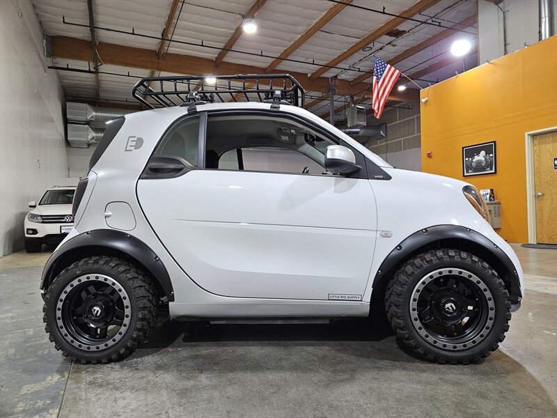 2018 Smart fortwo electric drive pure   - Photo 4 - Hillsboro, OR 97124