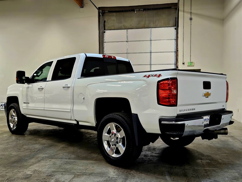 2016 Chevrolet Silverado 2500 LT   - Photo 8 - Hillsboro, OR 97124