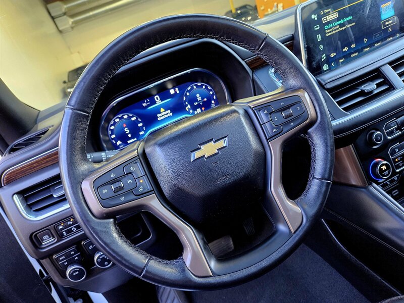 2022 Chevrolet Suburban High Country   - Photo 21 - Hillsboro, OR 97124