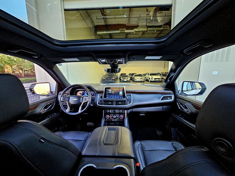 2022 Chevrolet Suburban High Country   - Photo 17 - Hillsboro, OR 97124