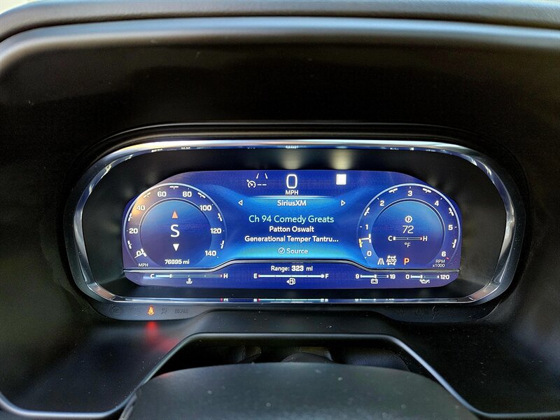 2022 Chevrolet Suburban High Country   - Photo 23 - Hillsboro, OR 97124