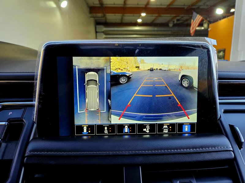 2022 Chevrolet Suburban High Country   - Photo 25 - Hillsboro, OR 97124