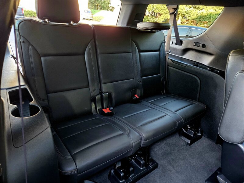 2022 Chevrolet Suburban High Country   - Photo 39 - Hillsboro, OR 97124