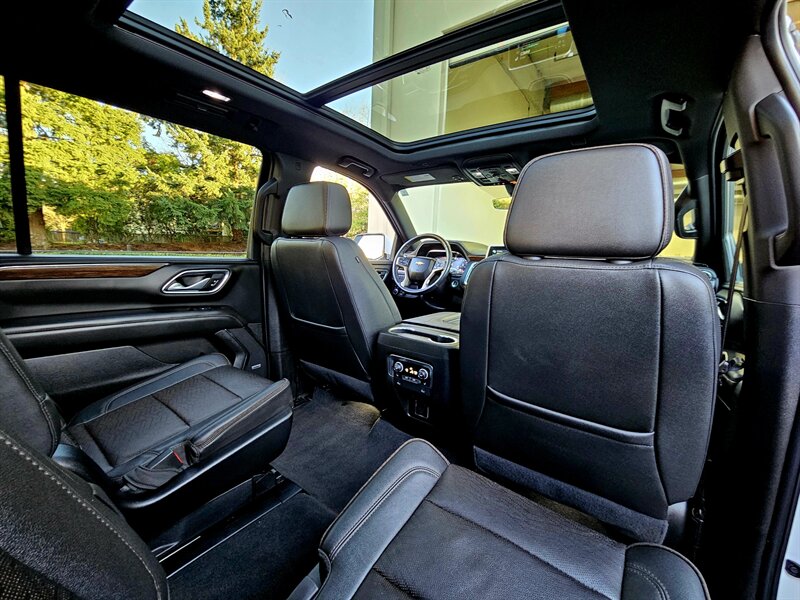 2022 Chevrolet Suburban High Country   - Photo 40 - Hillsboro, OR 97124