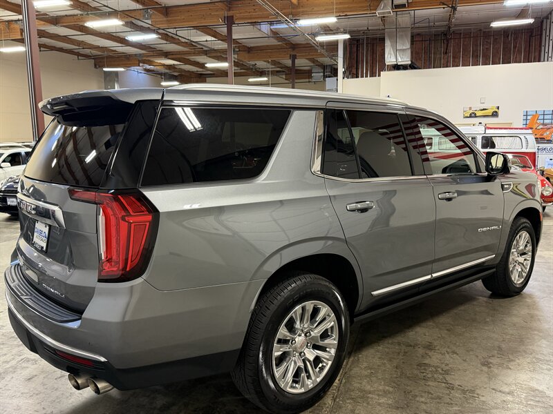 2021 GMC Yukon Denali   - Photo 7 - Hillsboro, OR 97124