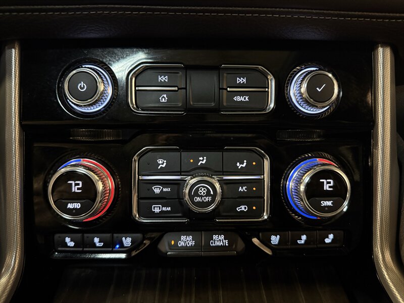 2021 GMC Yukon Denali   - Photo 27 - Hillsboro, OR 97124