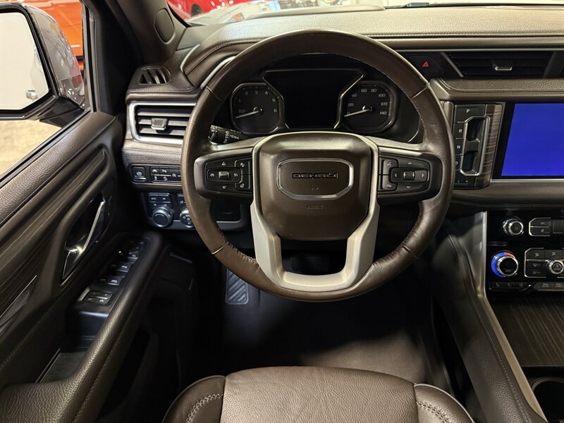 2021 GMC Yukon Denali   - Photo 19 - Hillsboro, OR 97124