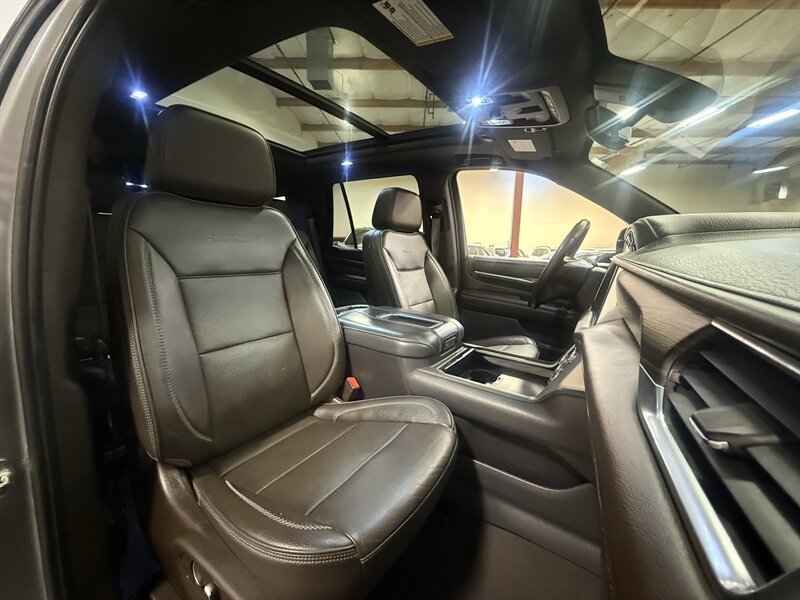 2021 GMC Yukon Denali   - Photo 16 - Hillsboro, OR 97124