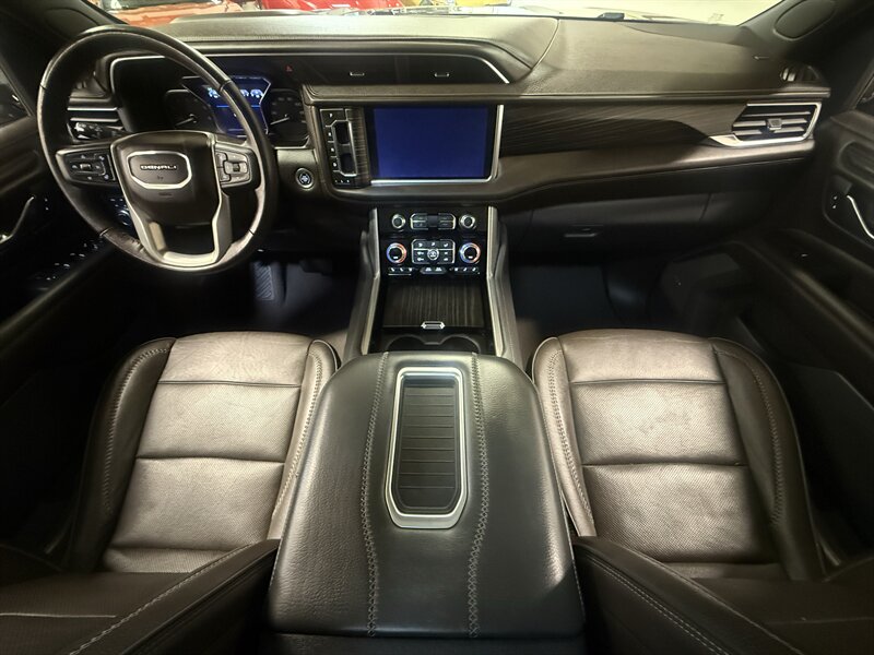 2021 GMC Yukon Denali   - Photo 17 - Hillsboro, OR 97124
