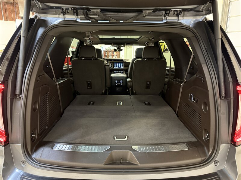 2021 GMC Yukon Denali   - Photo 39 - Hillsboro, OR 97124