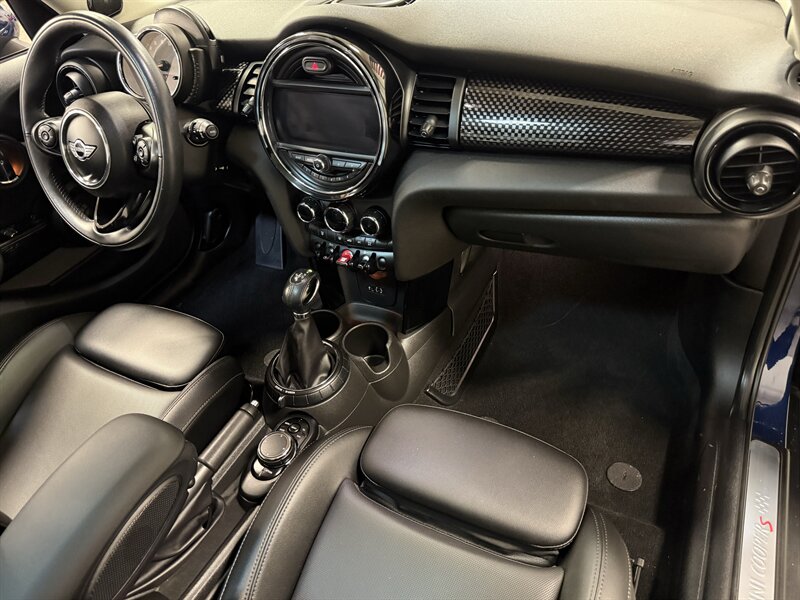 2017 MINI Hardtop 4 Door Cooper S - Photo 12 - Hillsboro, OR 97124