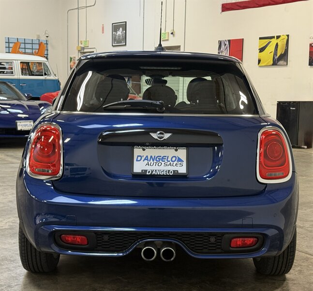 2017 MINI Hardtop 4 Door Cooper S - Photo 6 - Hillsboro, OR 97124
