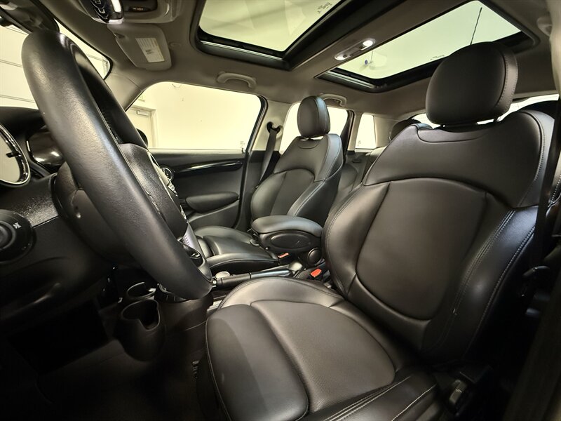 2017 MINI Hardtop 4 Door Cooper S - Photo 29 - Hillsboro, OR 97124