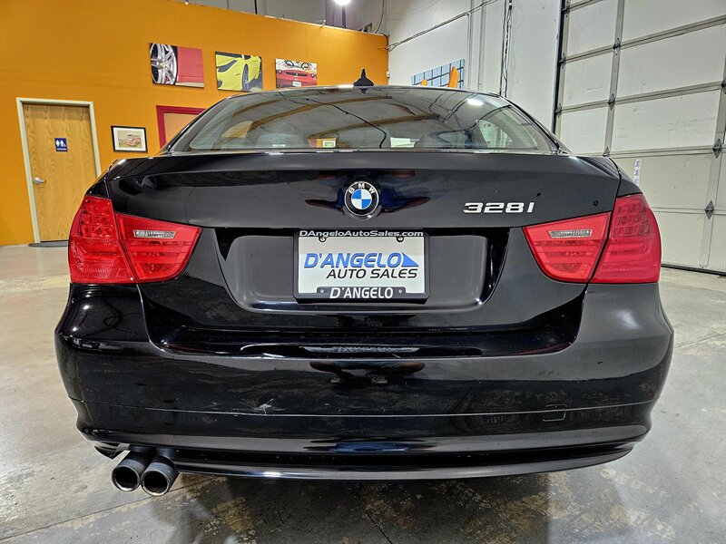 2009 BMW 3 Series 328i - Photo 6 - Hillsboro, OR 97124