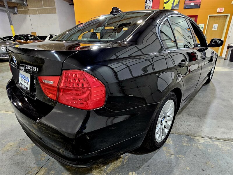 2009 BMW 3 Series 328i - Photo 5 - Hillsboro, OR 97124