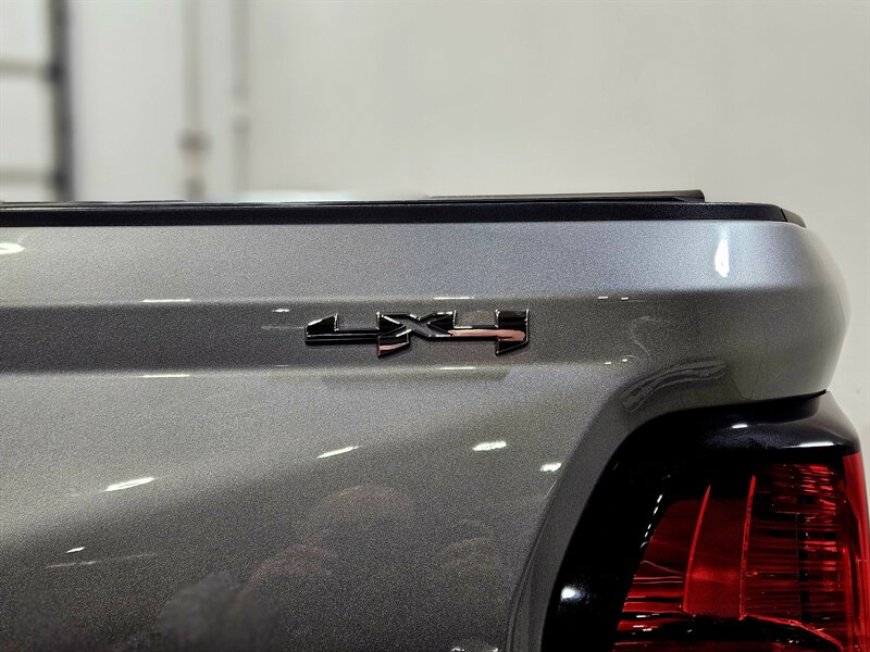 2024 GMC Canyon Elevation   - Photo 18 - Hillsboro, OR 97124