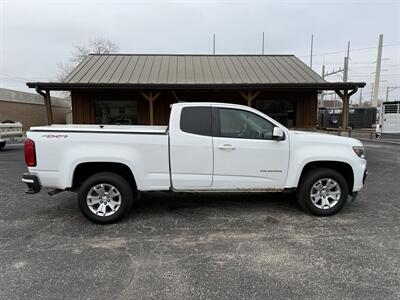 2021 Chevrolet Colorado LT 4WD   - Photo 2 - Nocona, TX 76255