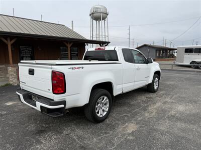 2021 Chevrolet Colorado LT 4WD   - Photo 3 - Nocona, TX 76255