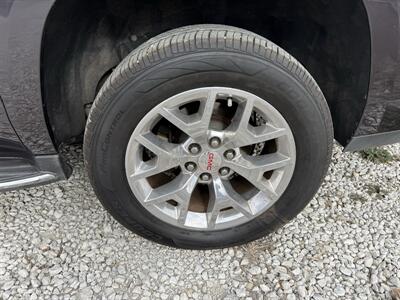 2016 GMC Yukon XL SLT   - Photo 12 - Nocona, TX 76255