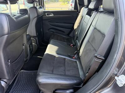 2020 Jeep Grand Cherokee Laredo - Photo 11 - Nocona, TX 76255