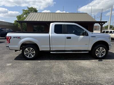 2017 Ford F-150 XLT - Photo 2 - Nocona, TX 76255