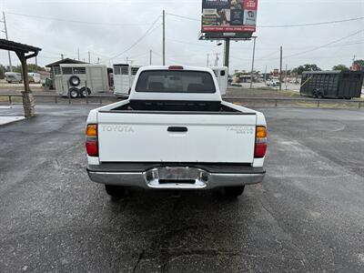 2003 Toyota Tacoma V6   - Photo 4 - Nocona, TX 76255