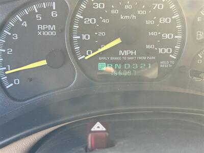 2001 Chevrolet Silverado 2500 LS 4wd - Photo 11 - Nocona, TX 76255