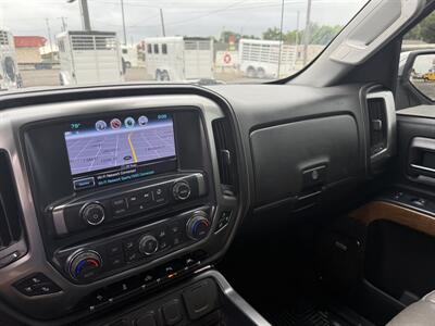 2018 Chevrolet Silverado 1500 LTZ   - Photo 13 - Nocona, TX 76255