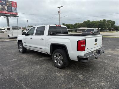 2018 Chevrolet Silverado 1500 LTZ   - Photo 5 - Nocona, TX 76255