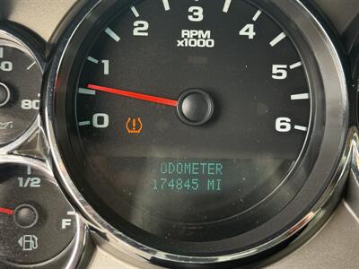 2010 GMC Sierra 2500 Work Truck   - Photo 13 - Nocona, TX 76255