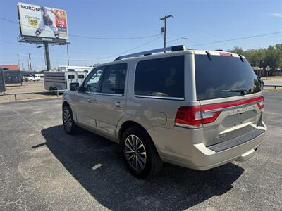 2017 Lincoln Navigator Select - Photo 5 - Nocona, TX 76255
