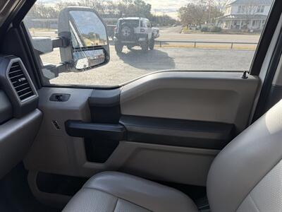 2019 Ford F-250 XL   - Photo 14 - Nocona, TX 76255