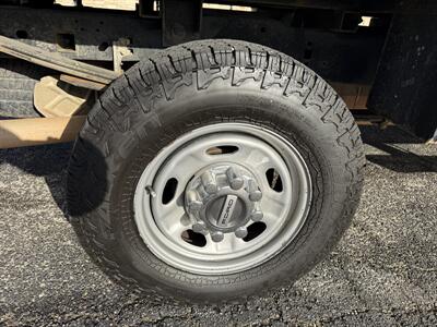 2019 Ford F-250 XL   - Photo 24 - Nocona, TX 76255